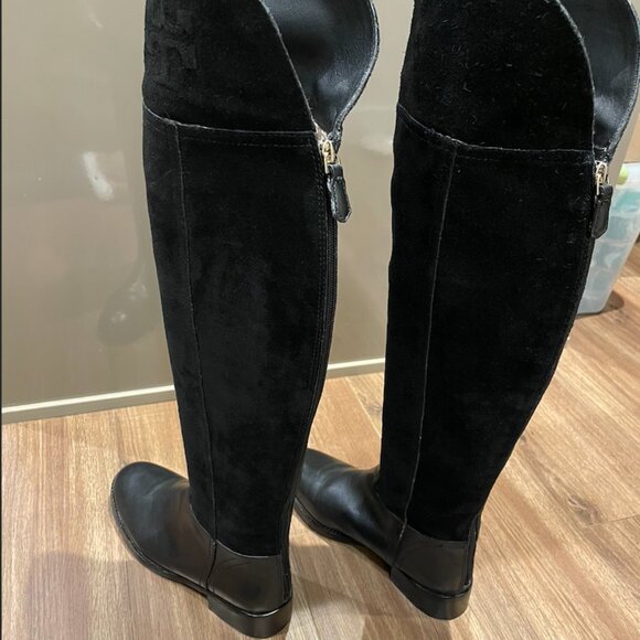 Brand New! Tory Burch Knee High Boot, Black, Suede & Leather, Size 7 - Picture 10 of 10